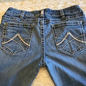 Ariat straight leg 32L